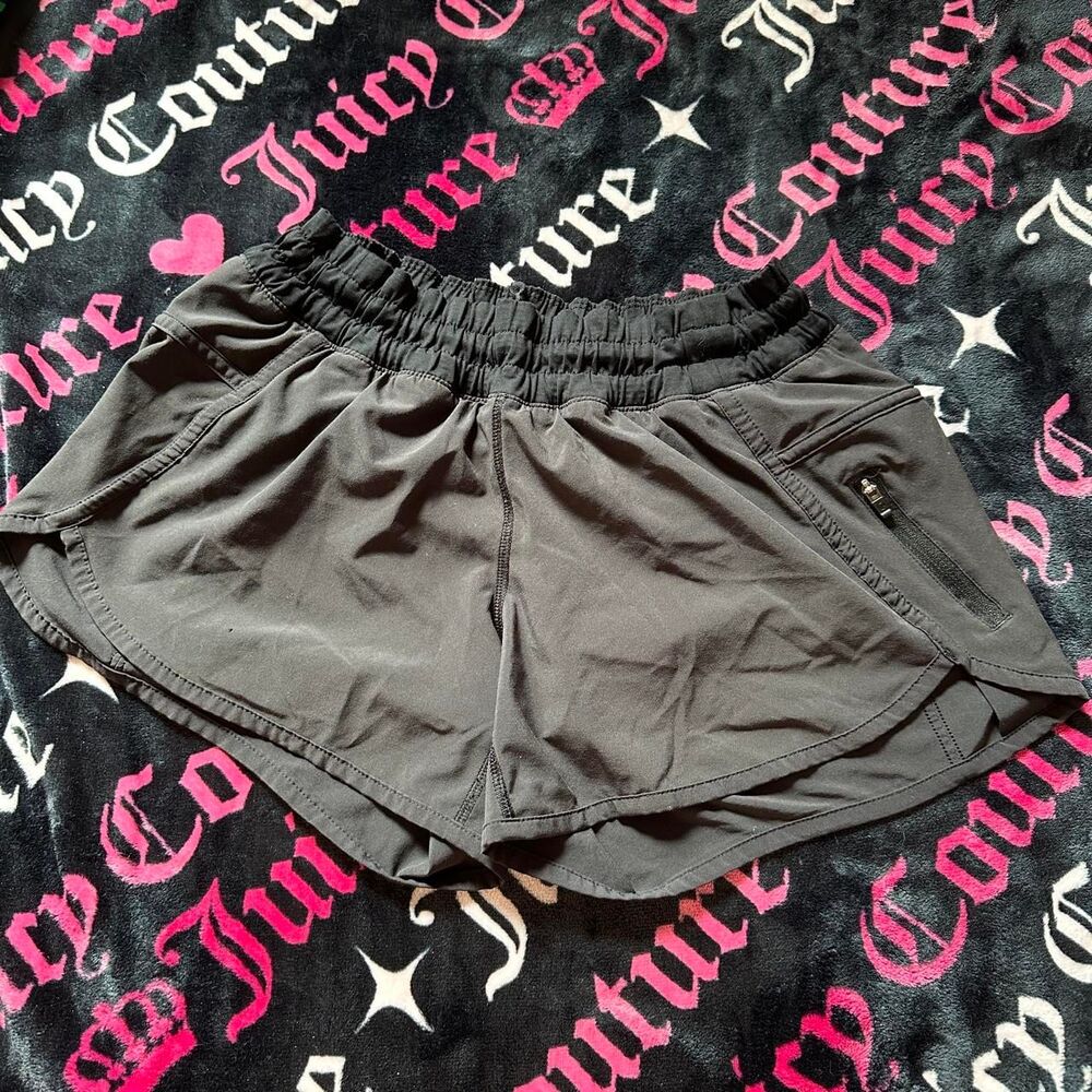 Lululemon Women's Black Shorts